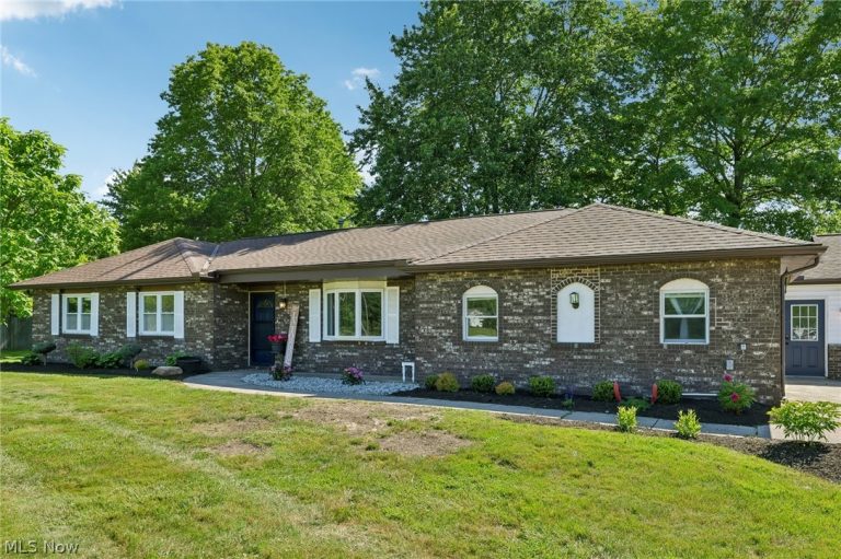 12034 Root Road, Columbia Station, OH - Photo 2