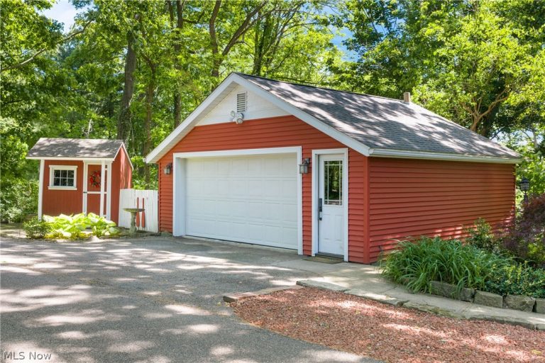 5942 Noreast Drive, Clinton, OH - Photo 3