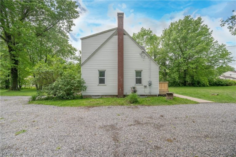 6665 Clingan Road, Poland, OH - Photo 5