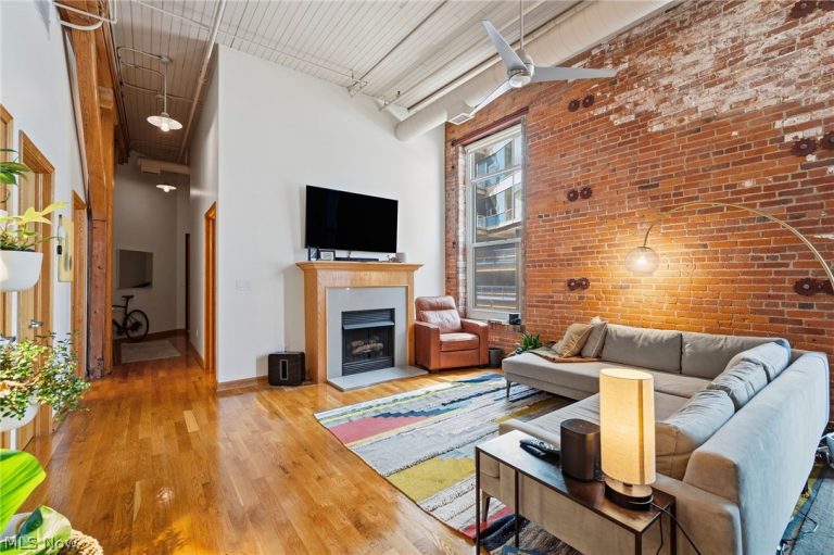 635 Lakeside Avenue #402, Cleveland, OH - Photo 8
