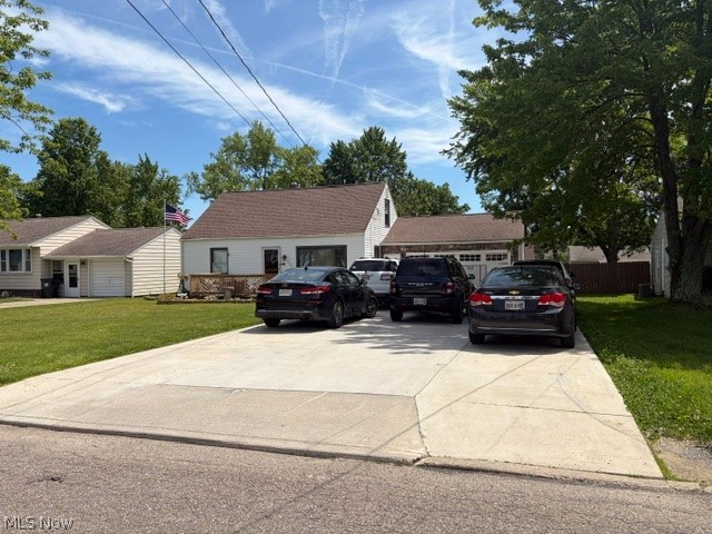 139 Dehoff Drive, Austintown, OH - Photo 2
