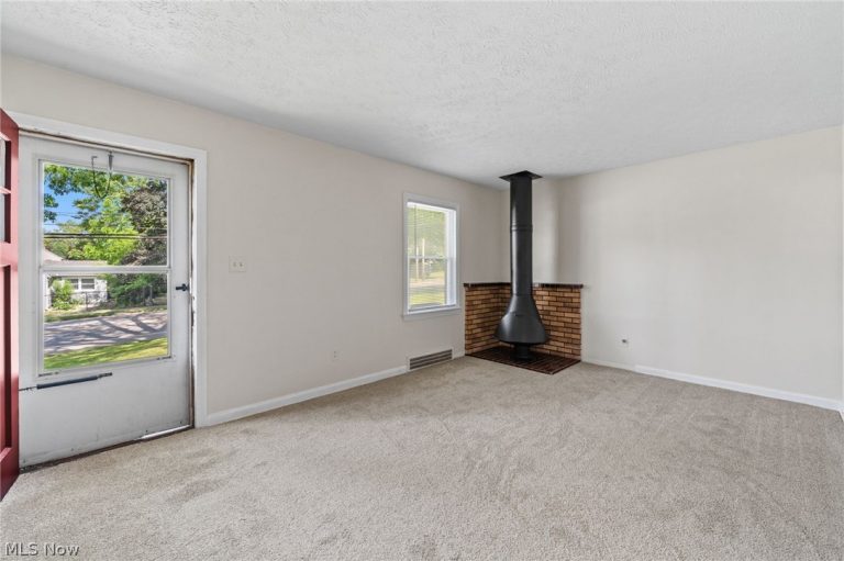 142 Canton Road, Akron, OH - Photo 4