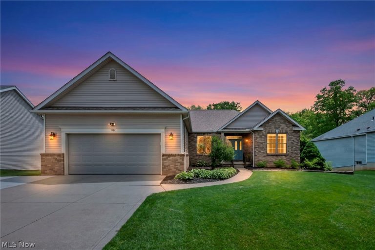 1467 Brentfield Drive, Wadsworth, OH - Photo 2