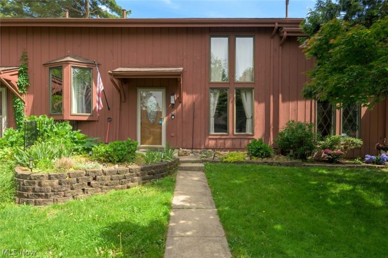6235 Gladys Street #2, Ravenna, OH, 44266