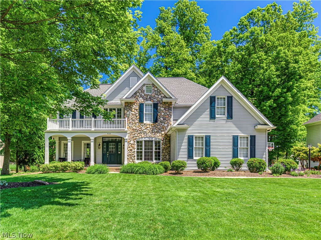 433 Castle Pines Drive, Fairlawn, OH