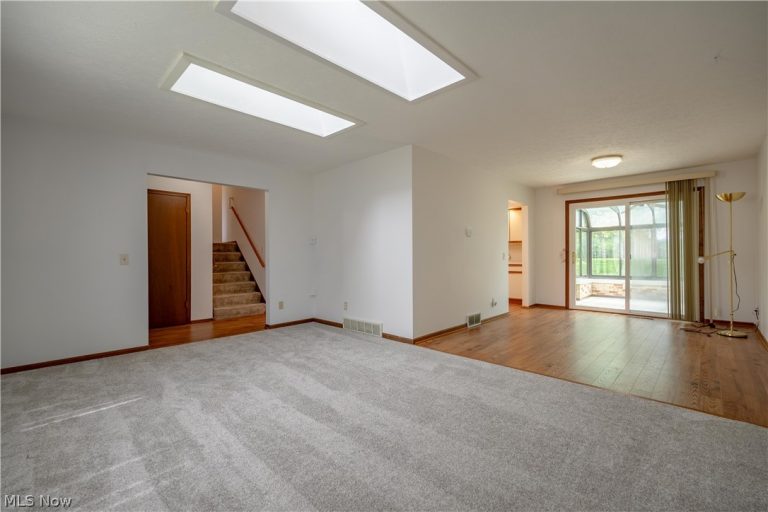 450 Layden Avenue, Canal Fulton, OH - Photo 5