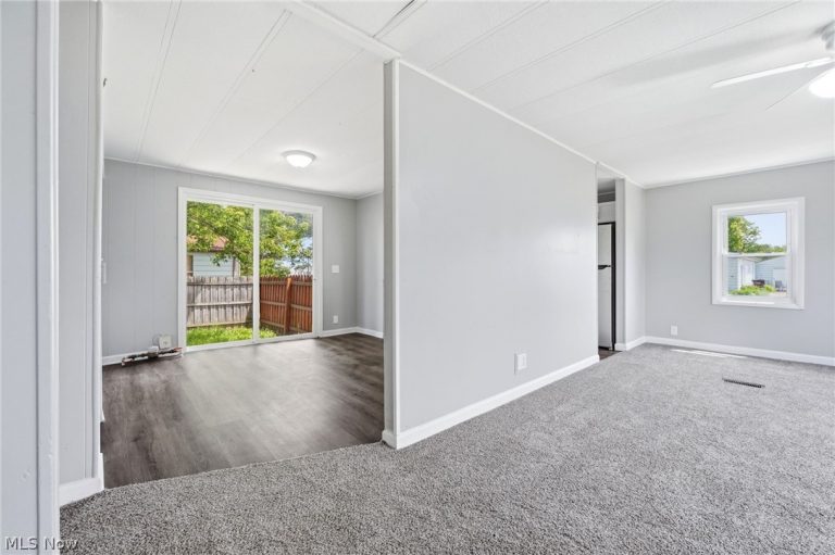 490 Arabian Court, LaGrange, OH - Photo 4