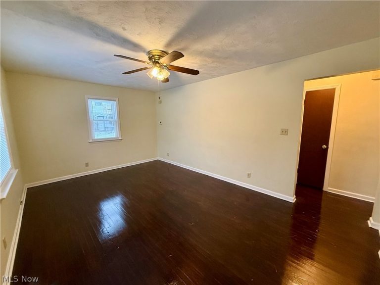 575 Noble Avenue, Akron, OH - Photo 3