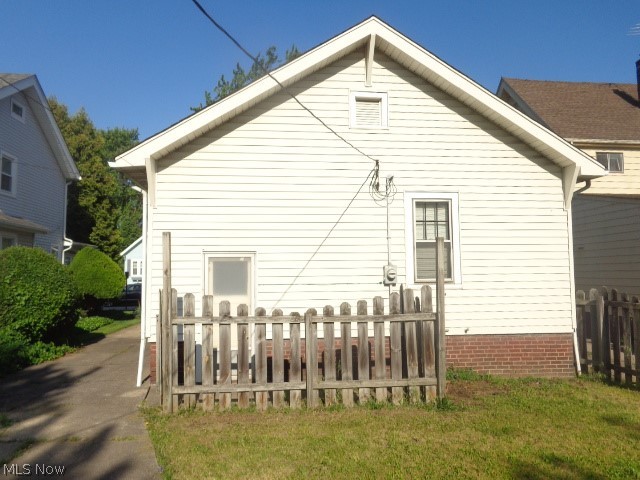 3607 139th Street, Cleveland, OH - Photo 4