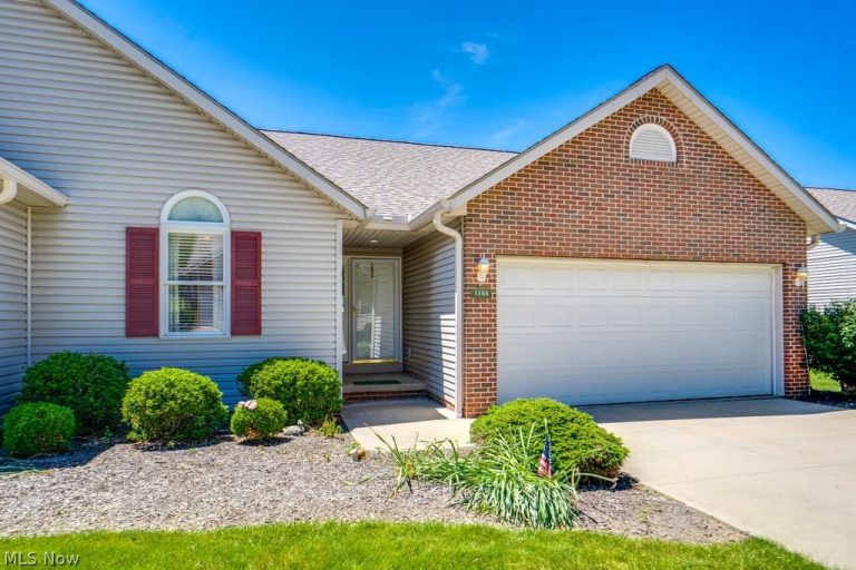 1488 Waters Edge Drive, Akron, OH, 44313