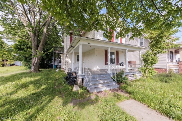 526-528 Hamilton Avenue, Lorain, OH - Photo 2