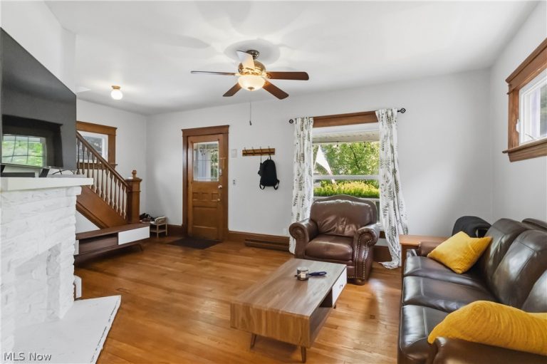 1328 Ethel Avenue, Lakewood, OH - Photo 8