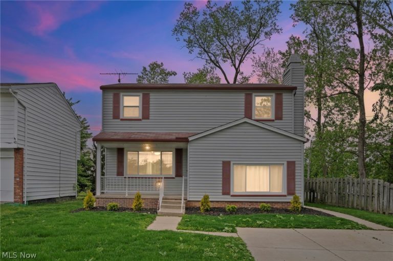 270 Riveredge Parkway, Berea, OH, 44017
