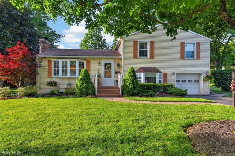 200 Neff Drive, Canfield, OH, 44406