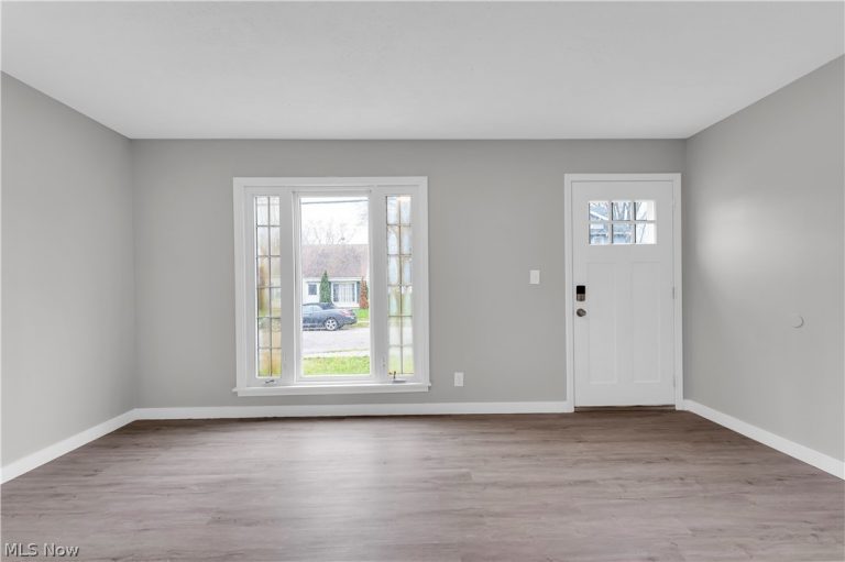 12804 Kirton Avenue, Cleveland, OH - Photo 3
