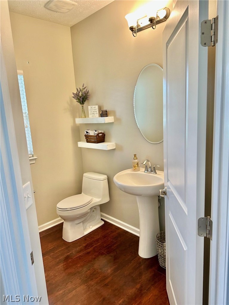2556 Palmer Lane, Avon, OH - Photo 8