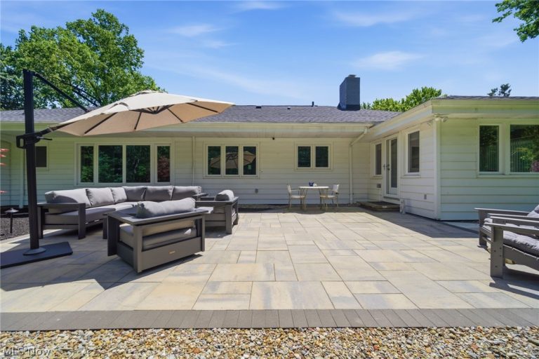 6733 Gates Mills Boulevard, Gates Mills, OH - Photo 8