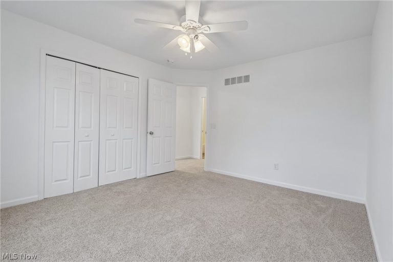 3315 Hidden Brook Drive, Ravenna, OH - Photo 4