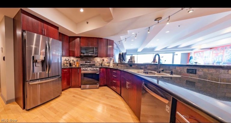 701 Lakeside Avenue #503, Cleveland, OH - Photo 6