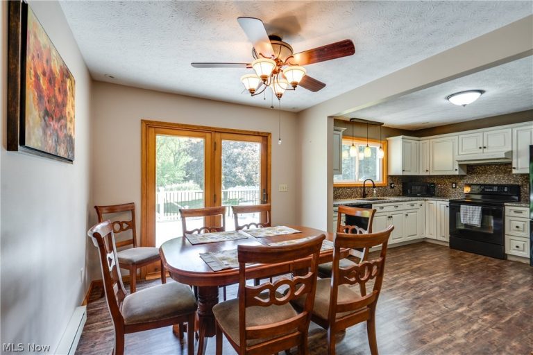 7004 Madison Avenue, Madison, OH - Photo 6