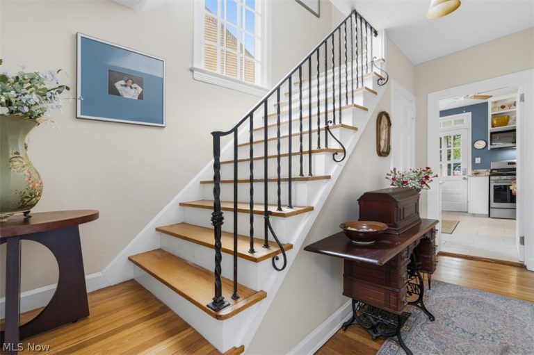 3550 Townley Road, Shaker Heights, OH - Photo 3