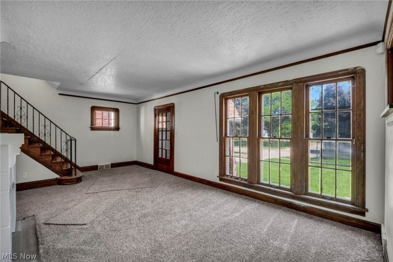 334 197 Street, Euclid, OH - Photo 8