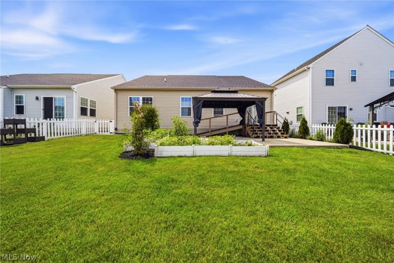 38573 Ranally Way, Willoughby, OH - Photo 6