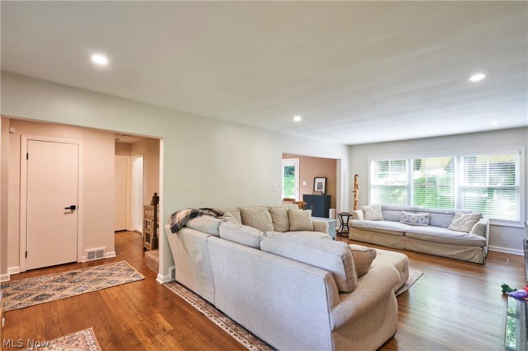 399 Mineola Avenue, Akron, OH - Photo 8