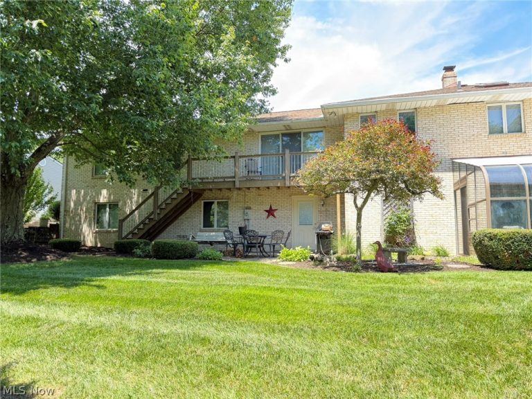 946 Douglas Drive, Wooster, OH - Photo 3