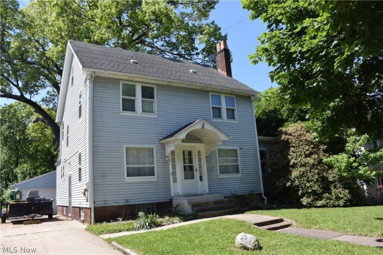 1020 Falls Avenue, Cuyahoga Falls, OH, 44221