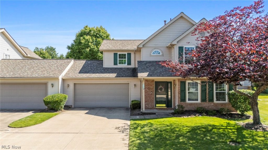 16093 Primrose Circle, Middleburg Heights, OH