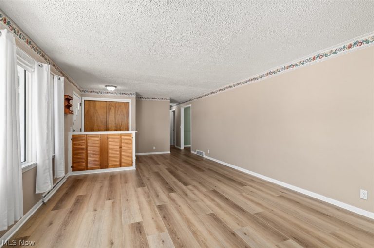 824 Bank Street, Ashland, OH - Photo 6