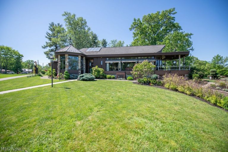 2009 Lakewood Road, Sherrodsville, OH - Photo 3