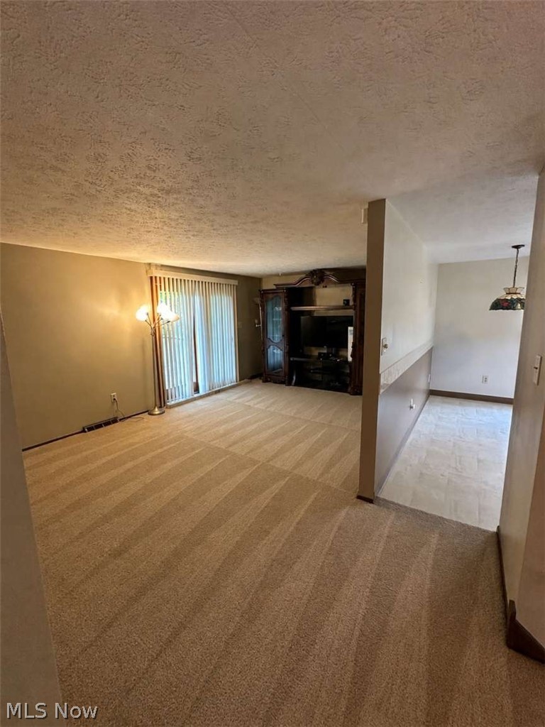 8126 Munson Road, Mentor, OH - Photo 2