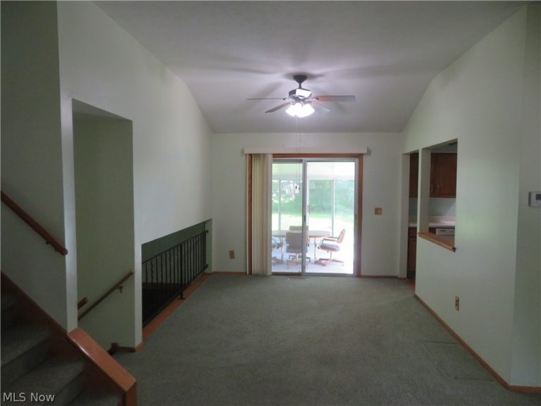 34042 Luanne Drive, North Ridgeville, OH - Photo 5