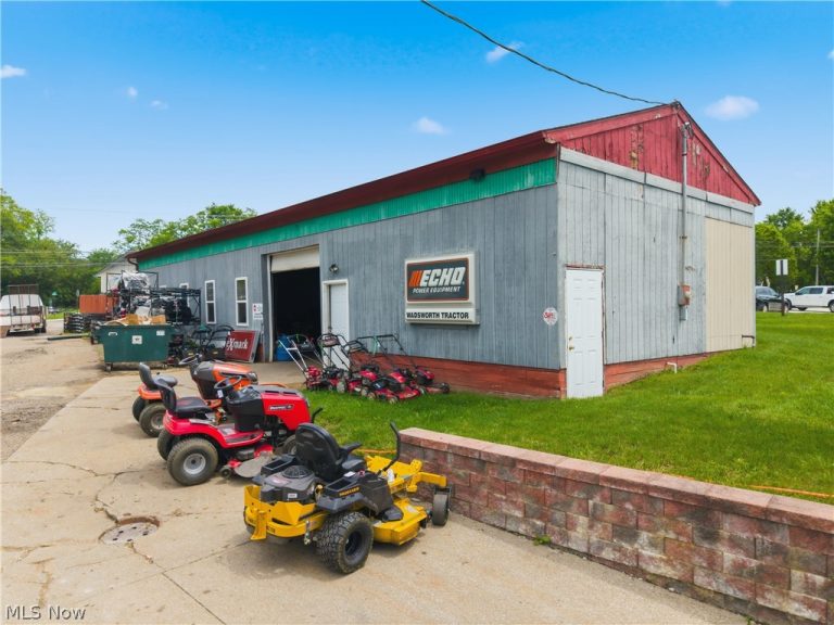 764 College Street, Wadsworth, OH - Photo 5