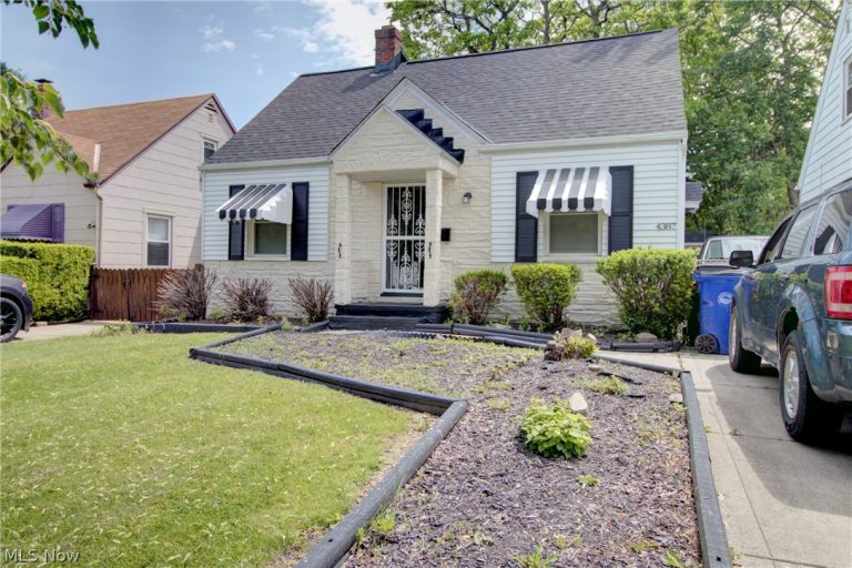 4387 56th Street, Cleveland, OH, 44144
