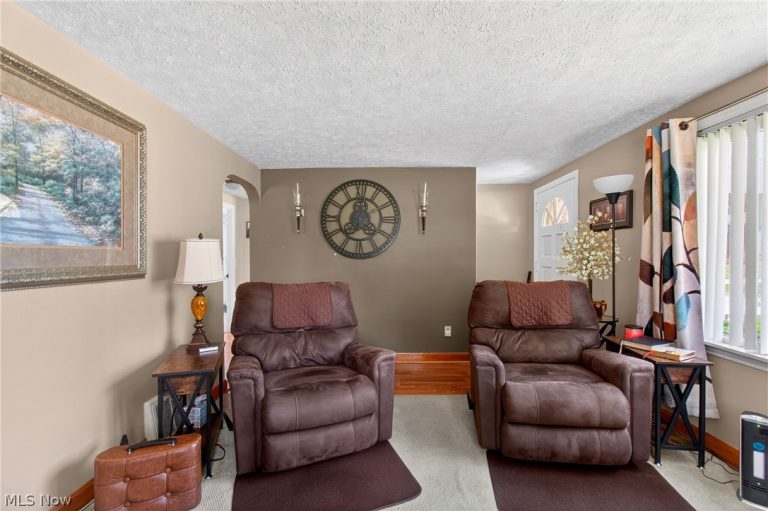 1201 Portage Street, North Canton, OH - Photo 8