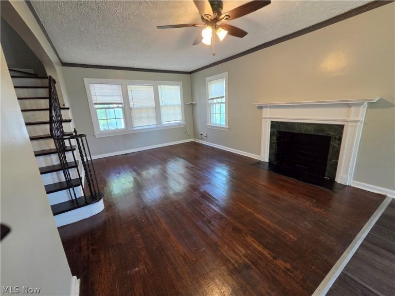 1405 Villa Drive, South Euclid, OH - Photo 3