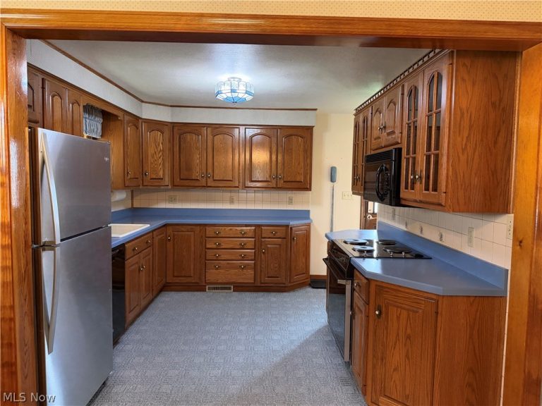 508 Mildred Avenue, Weirton, WV - Photo 4