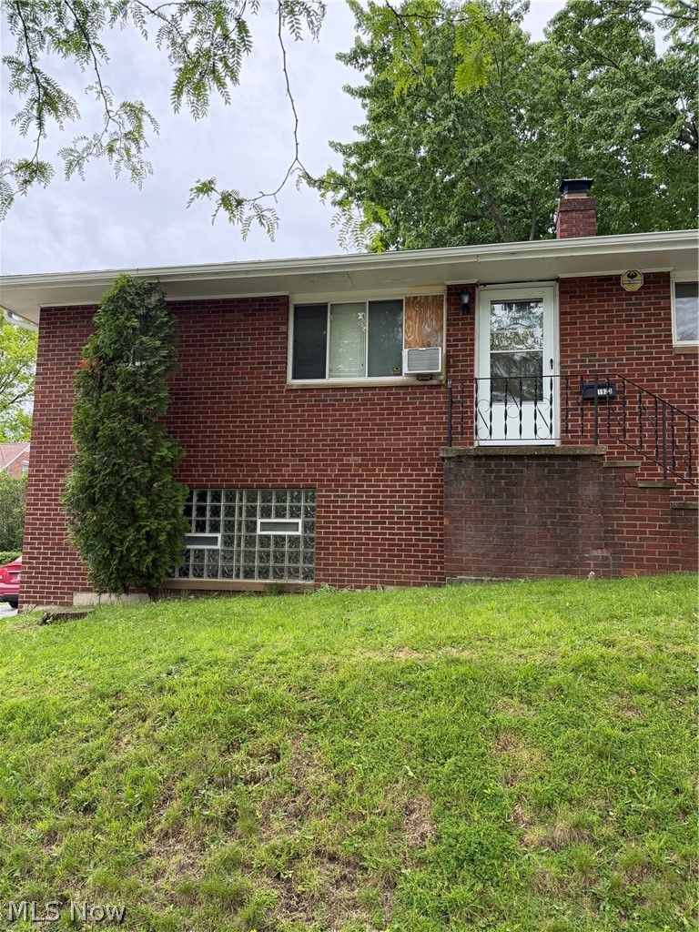 1923-1925 Evergreen Avenue, Akron, OH - Photo 2