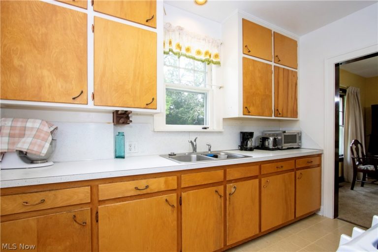 430 Bloomington Avenue, Wooster, OH - Photo 5