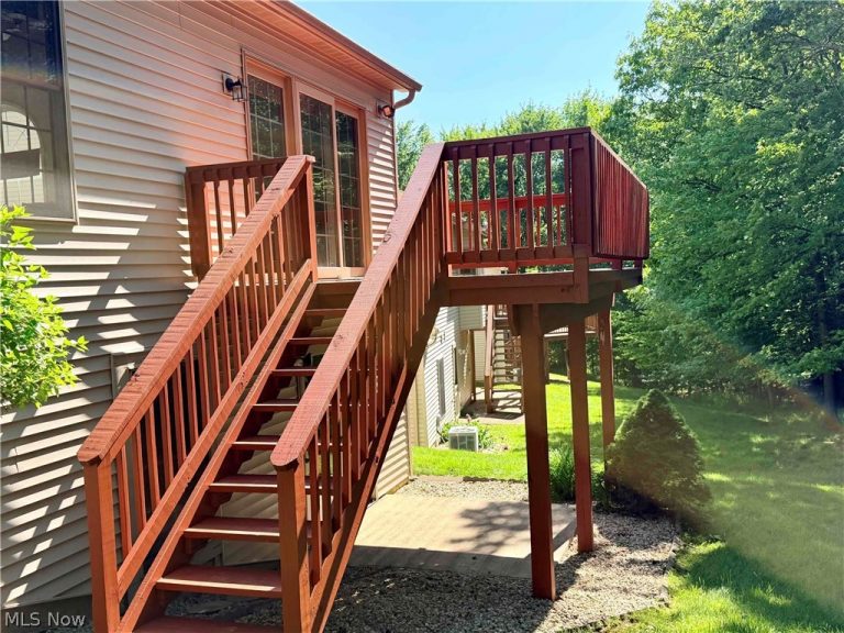 8304 Washington Avenue, North Royalton, OH - Photo 8