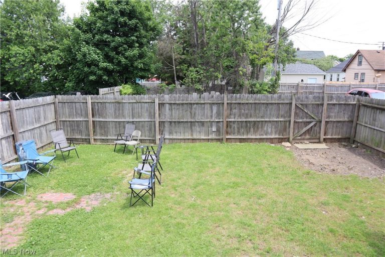 3577 105th Street, Cleveland, OH - Photo 4