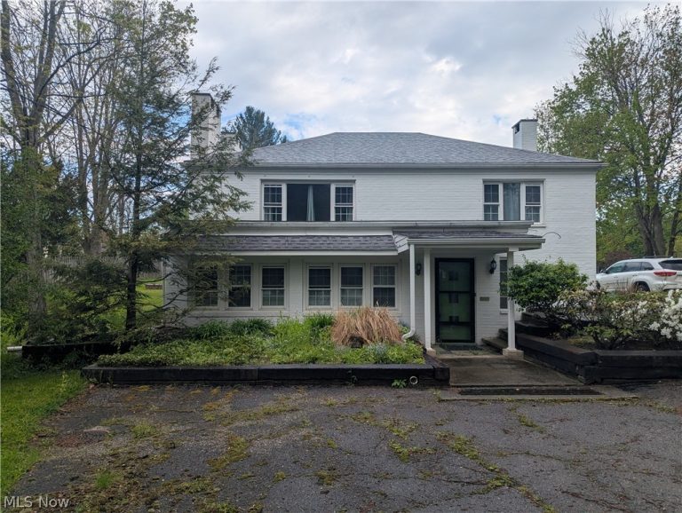707 Bell Road, Chagrin Falls, OH, 44022