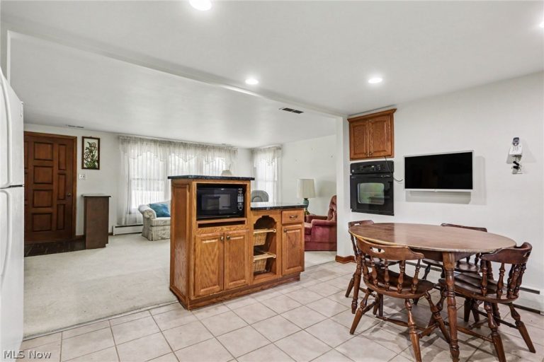 316 Walker Drive, Zanesville, OH - Photo 6