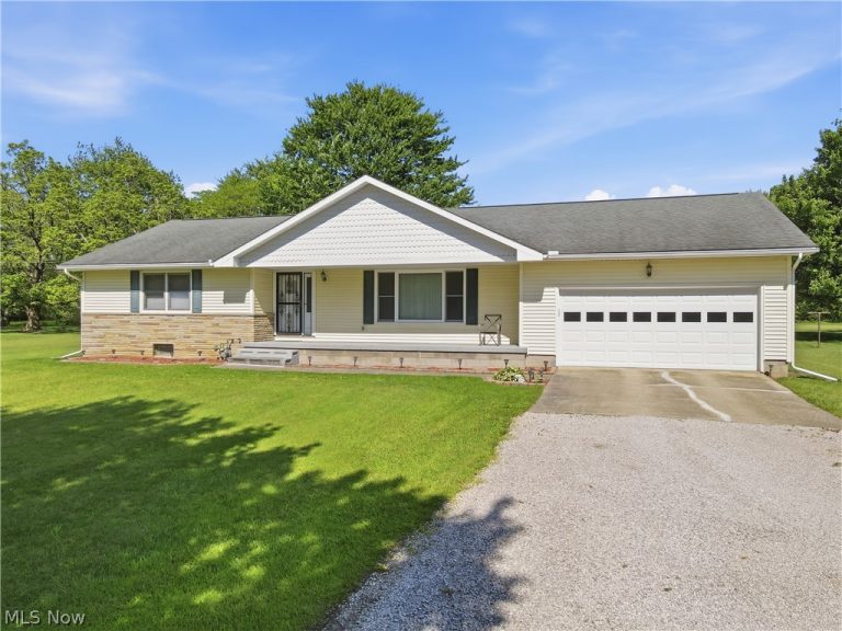 904 Lenox New Lyme Road, Jefferson, OH - Photo 2