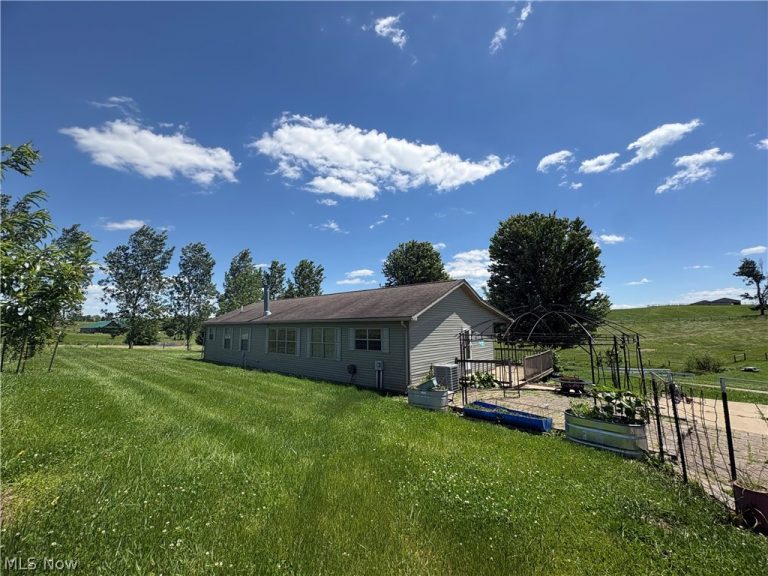 56400 Wheatly Road, Barnesville, OH - Photo 8