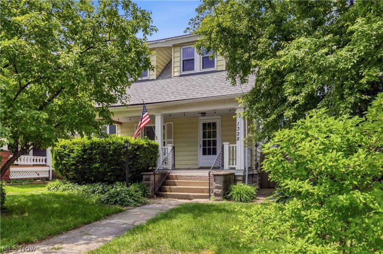 1328 Ethel Avenue, Lakewood, OH, 44107