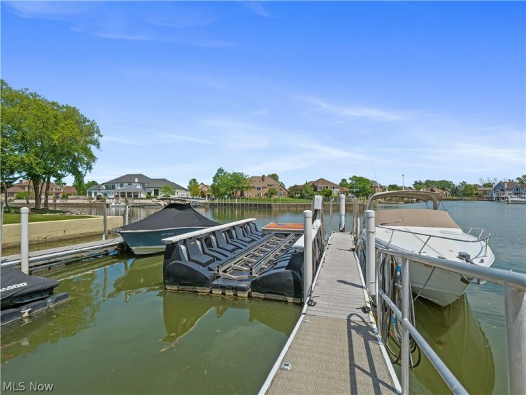 179 Marina Point Drive, Sandusky, OH - Photo 4